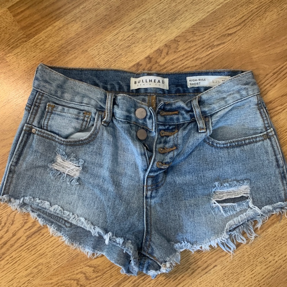 Bullhead Jean shorts
